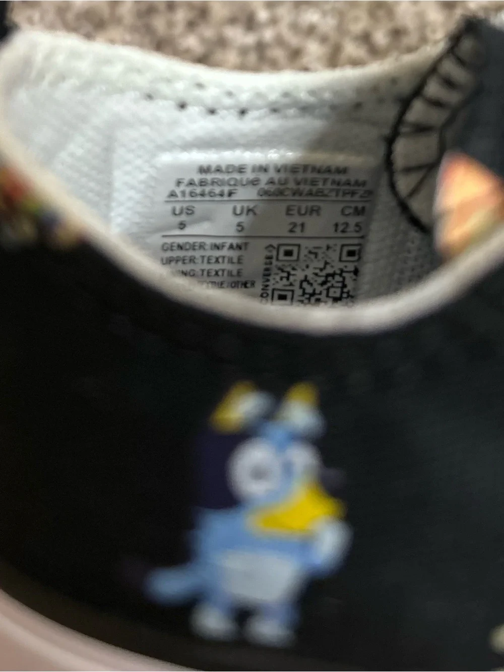 NEW Converse Disney Bluey Chuck Taylor All Star 2V Infant Size 5